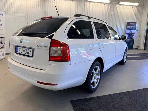 Skoda Octavia 5 of 5