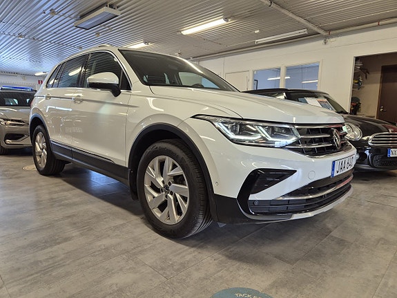 Volkswagen Tiguan 4 of 5