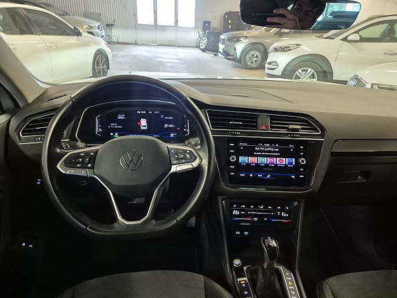 Volkswagen Tiguan 15 of 18