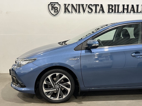 Toyota Auris 24 of 25