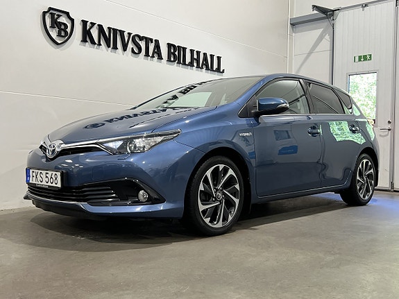 Toyota Auris 22 of 25