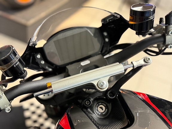 Ducati Monster 1200 R 12 of 14