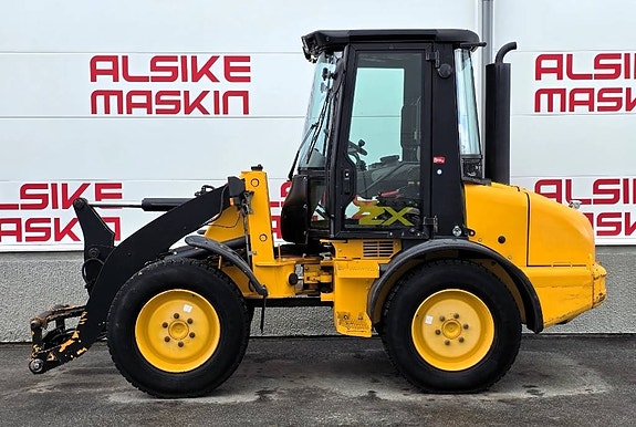 JCB 407 ZX 2 of 5