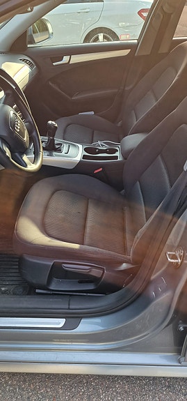 Audi A4 5 of 5
