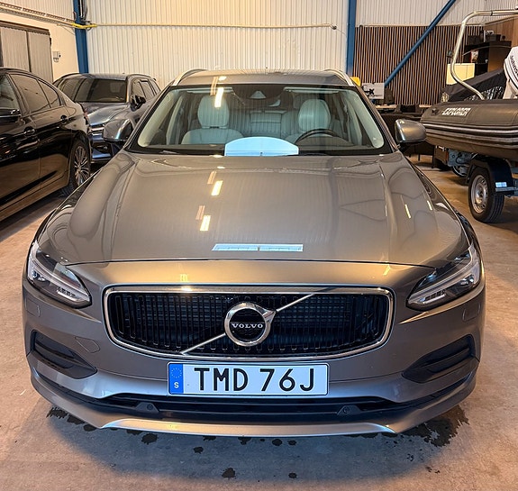 Volvo V90 6 of 13