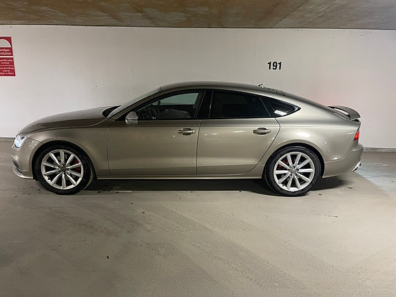 Audi A7 2 of 6