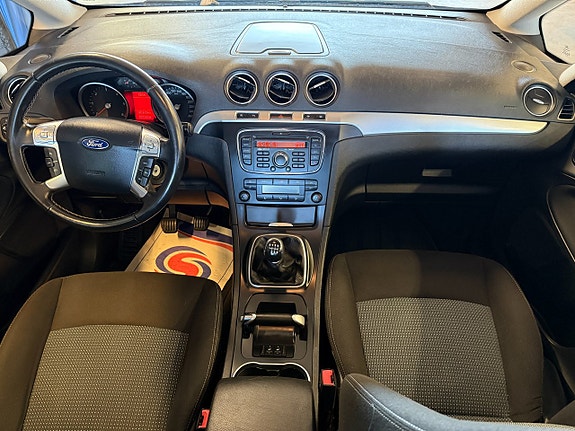 Ford Galaxy 13 of 13