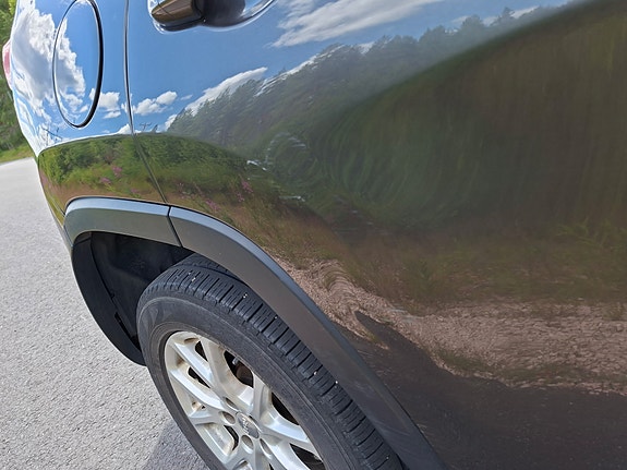 Jeep Cherokee 15 of 17