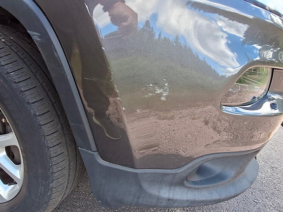 Jeep Cherokee 13 of 17
