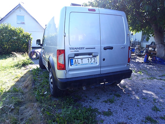 Ford Transit Connect 5 of 5
