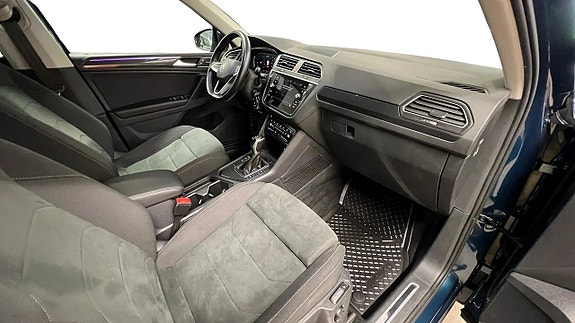 Volkswagen Tiguan 16 of 26