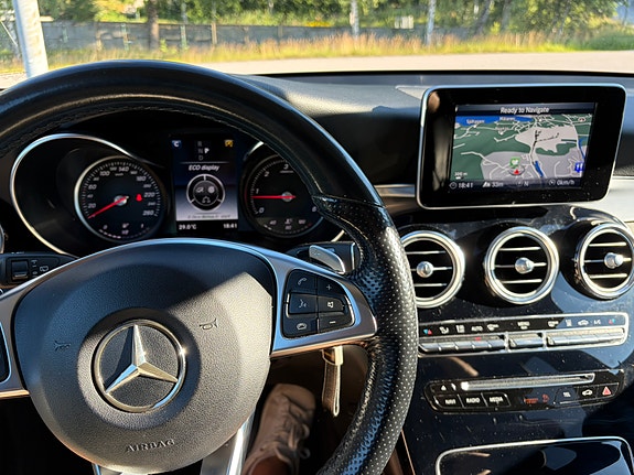 Mercedes-Benz GLC220 d 5 of 5