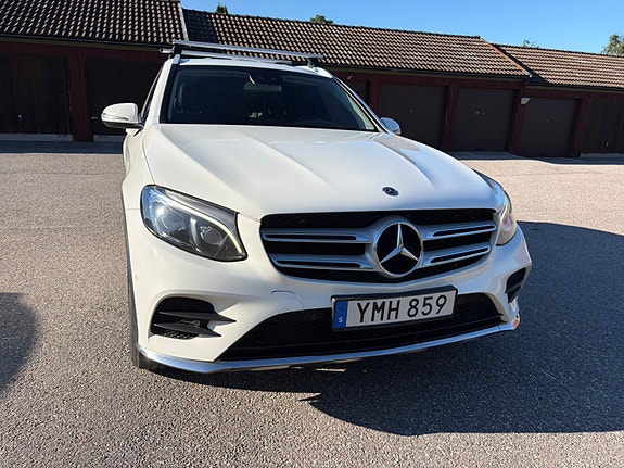 Mercedes-Benz GLC220 d 3 of 5