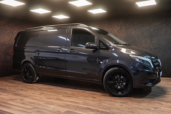Mercedes-Benz Vito 119 2 of 5