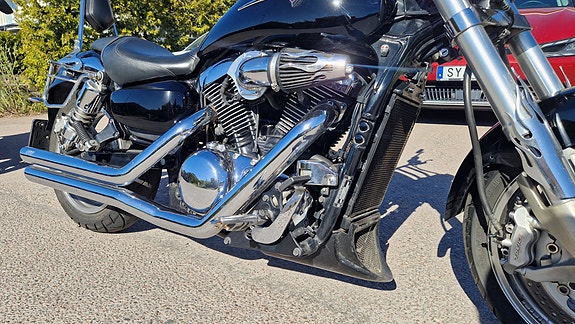 Kawasaki Vulcan 1600 Mean Streak 4 of 5