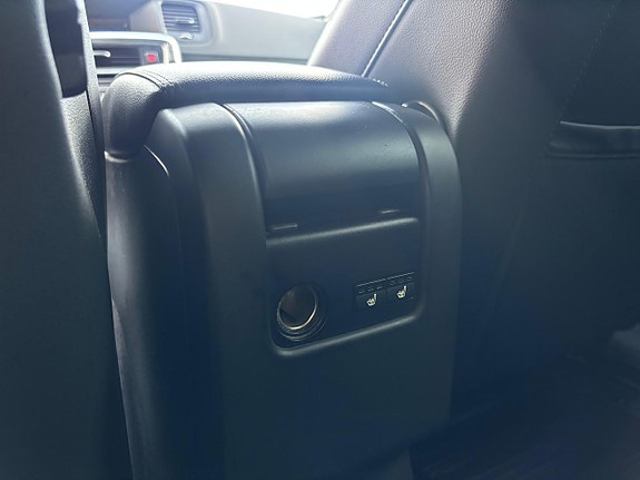 Volvo V60 24 of 26