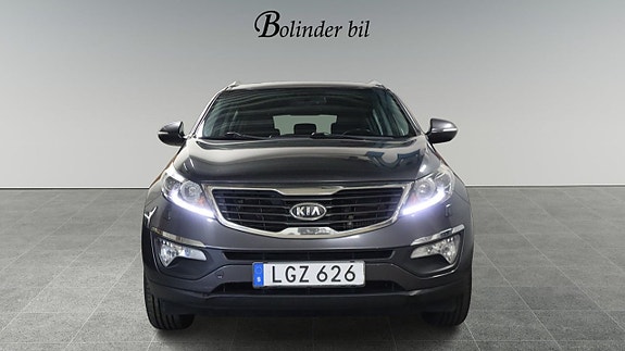 Kia Sportage 2 of 18