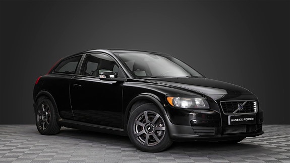Volvo C30 3 of 5