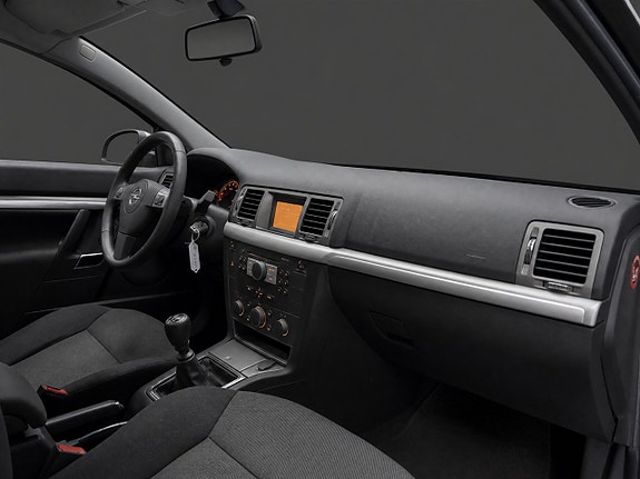 Opel Vectra 15 of 18
