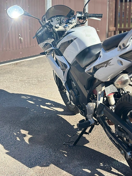 Honda 2 of 5