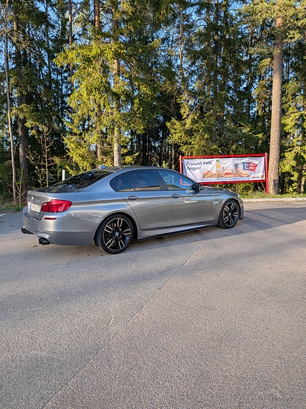 BMW 535d 3 of 5