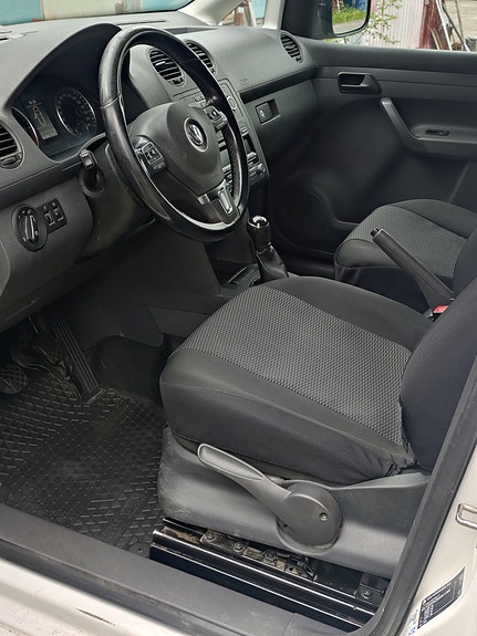 Volkswagen Caddy 6 of 9
