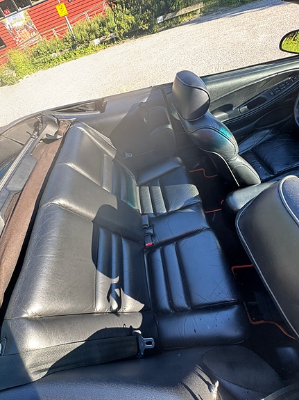 Ford Mustang 9 of 17
