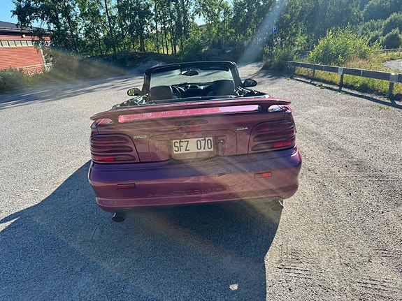 Ford Mustang 15 of 17