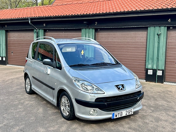 Peugeot 1007 3 of 5