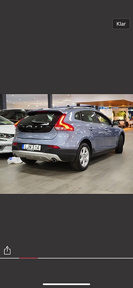 Volvo V40 Cross Country 7 of 9