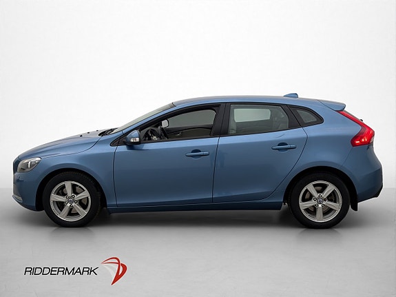 Volvo V40 4 of 25