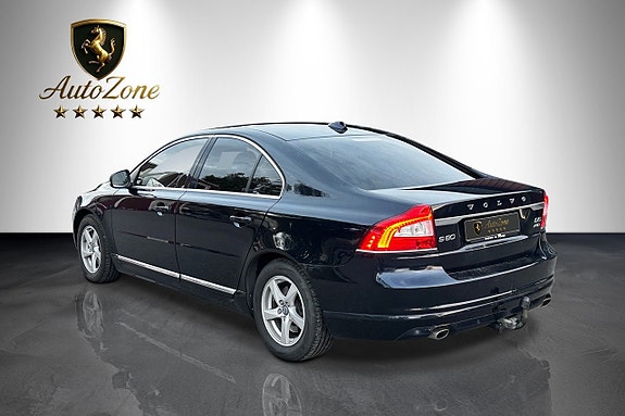 Volvo S80 5 of 5