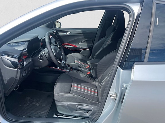 Skoda Fabia 7 of 16