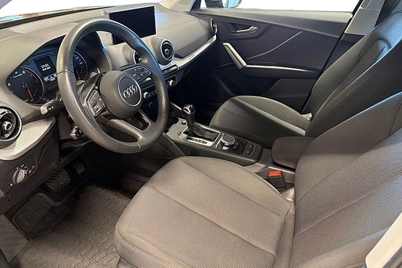 Audi Q2 10 of 23