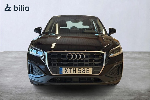 Audi Q2 6 of 23