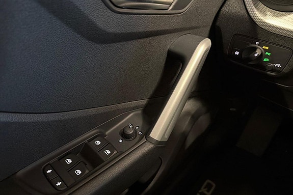 Audi Q2 19 of 23