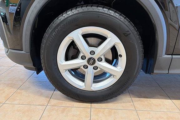 Audi Q2 13 of 23