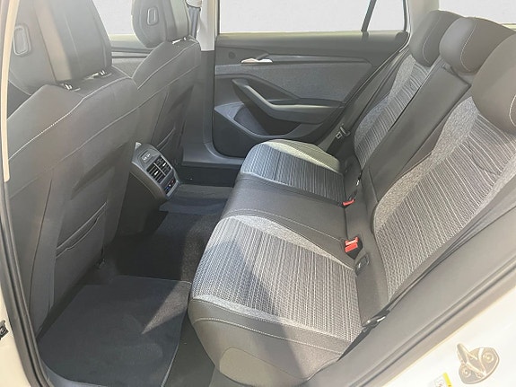 Skoda Superb 12 of 13