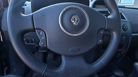 Renault Megane 10 of 18