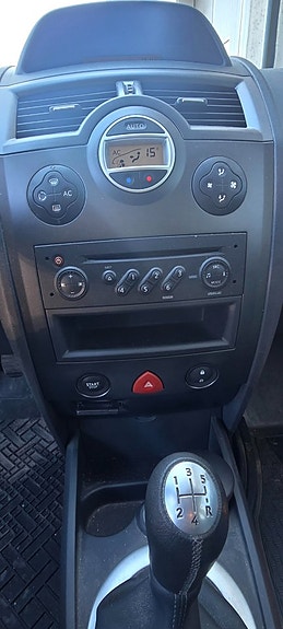 Renault Megane 11 of 18