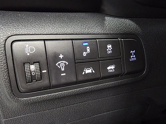 Hyundai Tucson 19 of 24