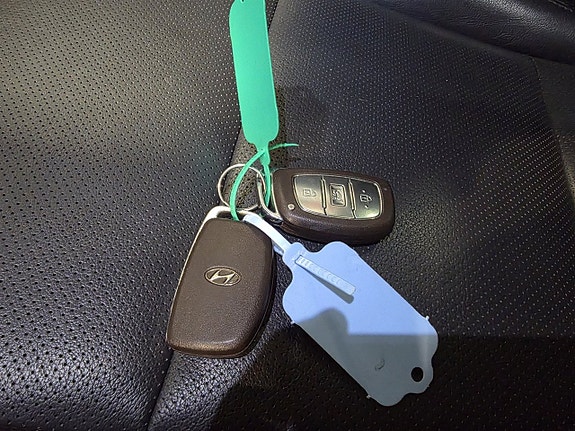 Hyundai Tucson 24 of 24