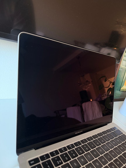 Macbook air 13 tum (2019) image 10