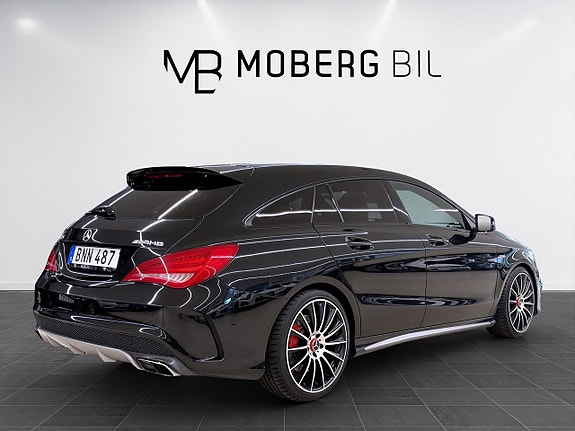 Mercedes-Benz CLA45 5 of 5