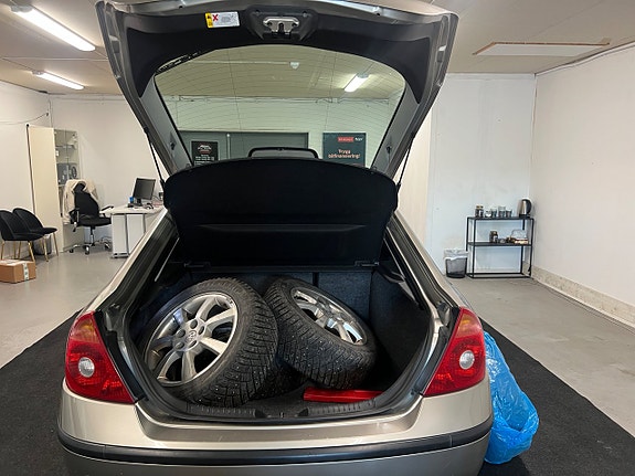 Ford Mondeo 12 of 14