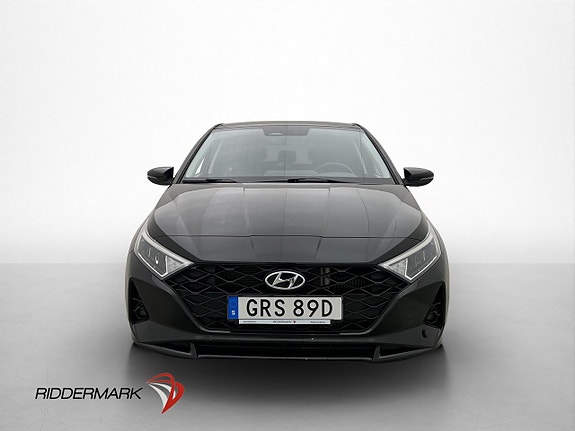 Hyundai i20 2 of 5