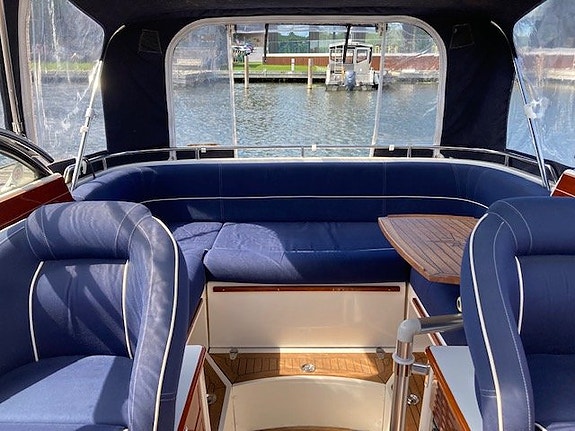 Aquador 23 DC -07 Volvo Penta 5,0 GXI Bogpropeller Ankarspel 5 of 12