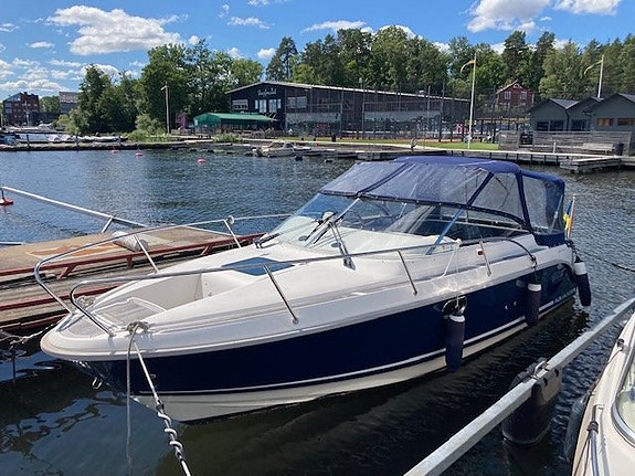Aquador 23 DC -07 Volvo Penta 5,0 GXI Bogpropeller Ankarspel