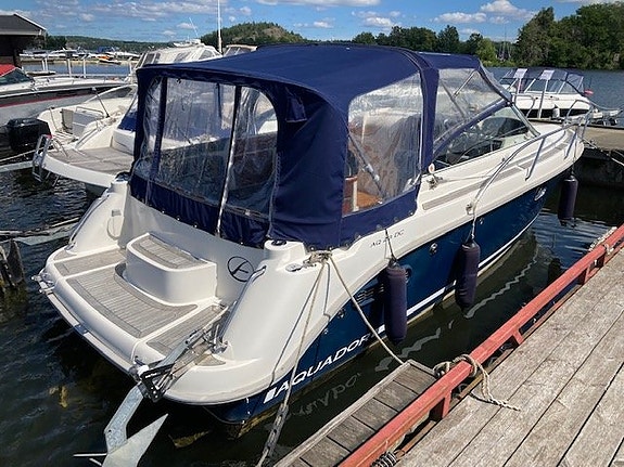 Aquador 23 DC -07 Volvo Penta 5,0 GXI Bogpropeller Ankarspel 3 of 12