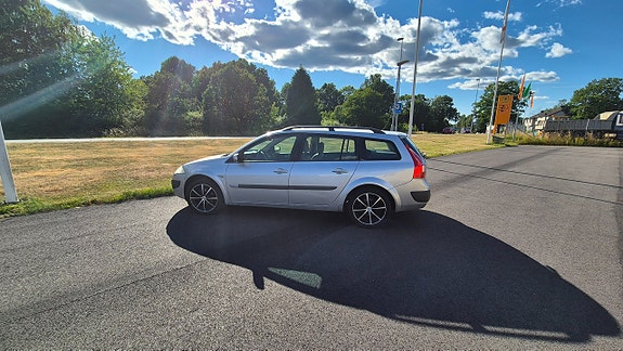 Renault Megane 4 of 5